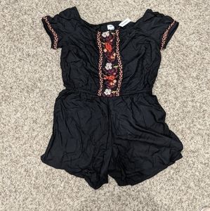 Old Navy floral embroidered romper XL